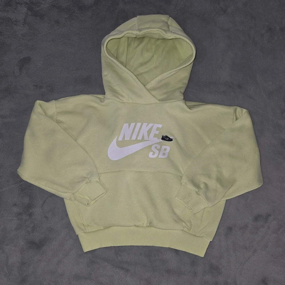 Nike SB Icon Fleece EasyOn‎ Older Kids (Unisex) Oversized Small Pullover Hoodie